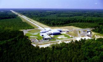 Los observatorios de LIGO y Virgo detectan conjuntamente la colisi�n de agujeros negros