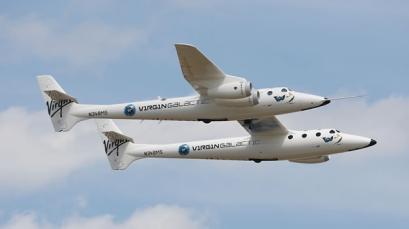La nave privada SpaceShipTwo pretende llevar a turistas espaciales a la frontera del espacio y la Tierra (Getty Images/Archivo).
